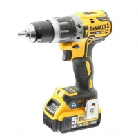 Wiertarko-wkrętarka udarowa 18V 70/27 Nm 2x5,0Ah DCD797P2B-QW DeWalt