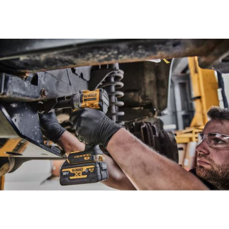 Klucz udarowy 3/8 cala 18V 406Nm 2x5,0Ah DCF923P2G-QW DeWalt