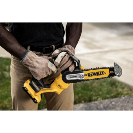 Pilarka łańcuchowa 18V 20cm 1x5,0Ah DCMPS520P1-QW DeWalt