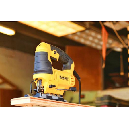 Wyrzynarka 650W DWE349-QS DeWalt