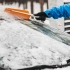 Szczotka do szyb ze skrobaczką Snowxpert 1019352 Fiskars