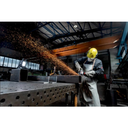 Projektor akumulatorowy IP54 BSA 18 LED 4000 601505850 Metabo