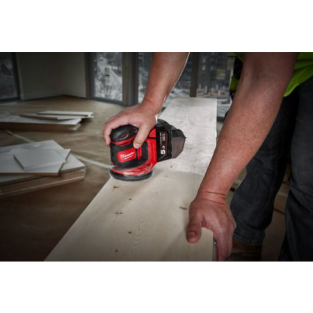 4933464229-Szlifierka-mimośrodowa-18V-125mm-2x5-0Ah-M18BOS125-502B-Milwaukee