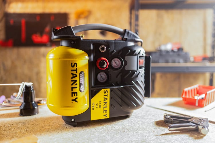 Sprężarka bezolejowa 5L 1,5KM 10Bar 180L/min AIR-BOSS Stanley