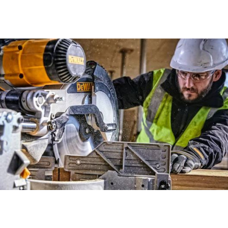 Pilarka ukosowa 305m 1675W DWS780-QS DeWalt